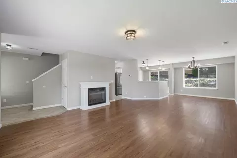 1920 NW Bella Vis, Pullman, WA 99163 photo 4
