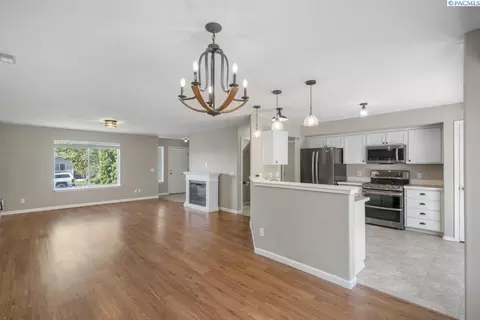 1920 NW Bella Vis, Pullman, WA 99163 photo 6