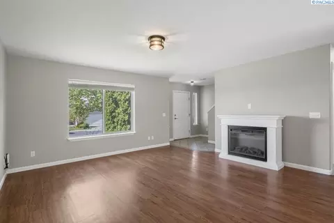 1920 NW Bella Vis, Pullman, WA 99163 photo 3