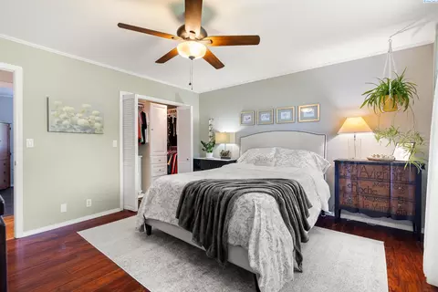 Bedroom - 8519 Roberts Dr, Pasco, WA 99301 photo 4 of 5