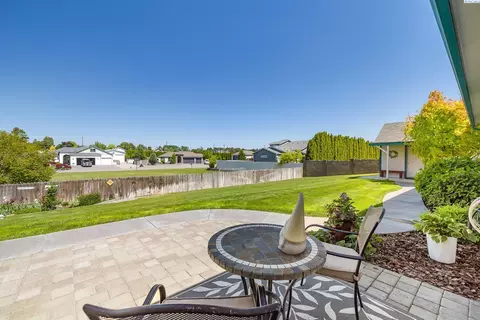 8519 Roberts Dr, Pasco, WA 99301 photo 30
