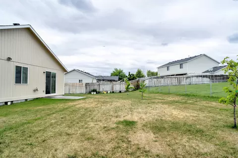 9611 Welsh Dr, Pasco, WA 99301 photo 14