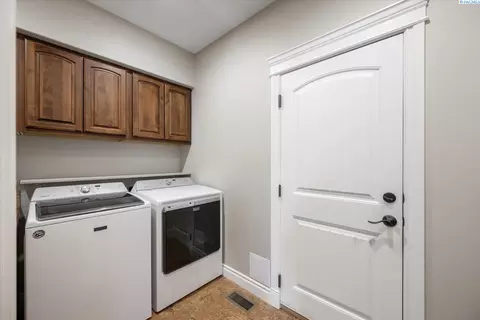 Other - 1010 Christopher Ln, Pasco, WA 99301 photo 6 of 19
