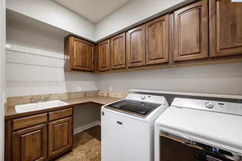 Other - 1010 Christopher Ln, Pasco, WA 99301 photo 7 of 19
