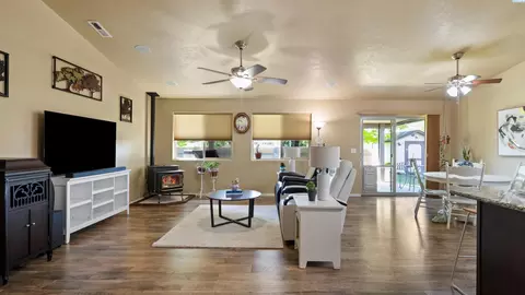 4902 NW Commons Dr, Pasco, WA 99301 photo 9