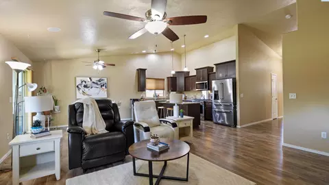 4902 NW Commons Dr, Pasco, WA 99301 photo 11