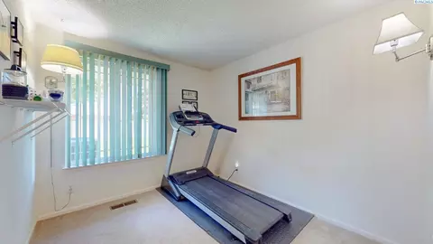 3605 W Jay St, Pasco, WA 99301 photo 13