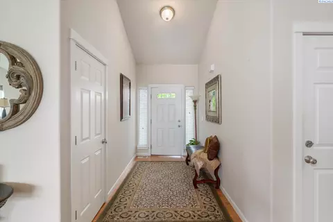 10407 Aspen Loop, Pasco, WA 99301 photo 3