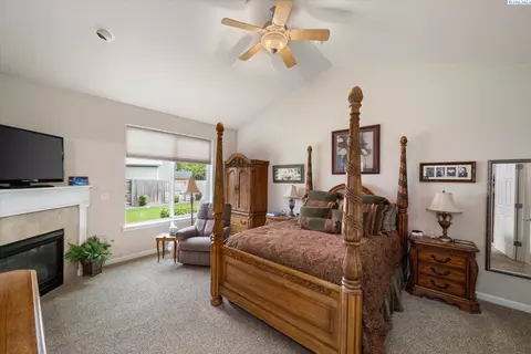 10407 Aspen Loop, Pasco, WA 99301 photo 16