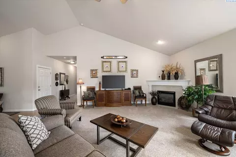 10407 Aspen Loop, Pasco, WA 99301 photo 4