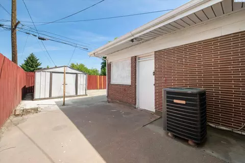 1104 N 7th Ave, Pasco, WA 99301 photo 41