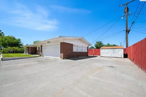 1104 N 7th Ave, Pasco, WA 99301 photo 5