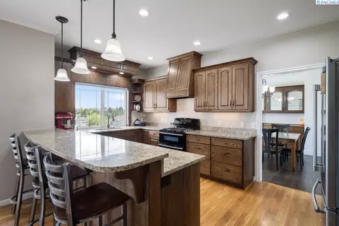 970 SW Itani Dr, Pullman, WA 99163 photo 9