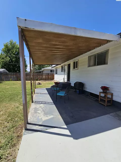 1548 W Jay St, Pasco, WA 99301 photo 16