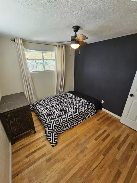 1548 W Jay St, Pasco, WA 99301 photo 8