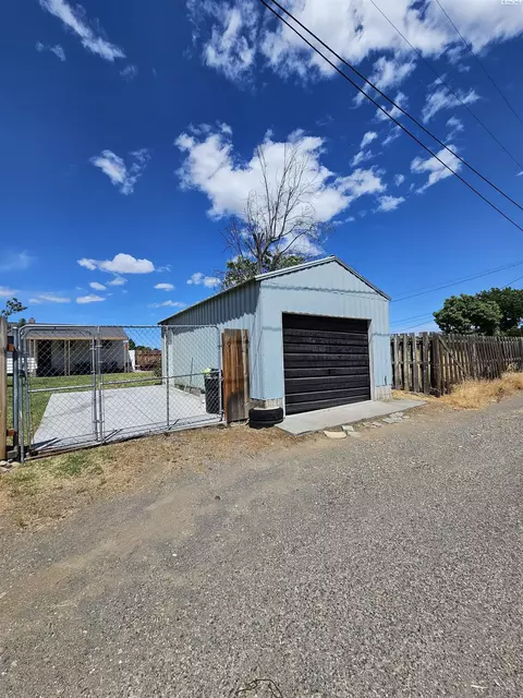 1548 W Jay St, Pasco, WA 99301 photo 20
