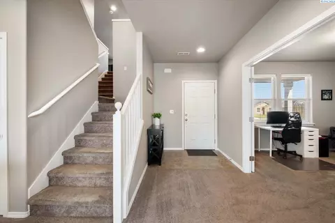 5804 Middle Frk, Pasco, WA 99301 photo 11