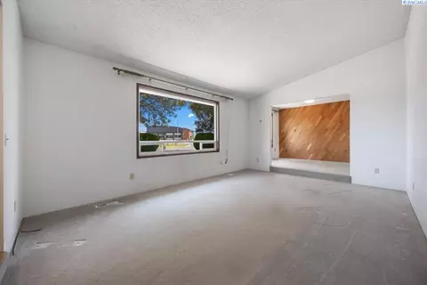10012 Maple Dr, Pasco, WA 99301 photo 10