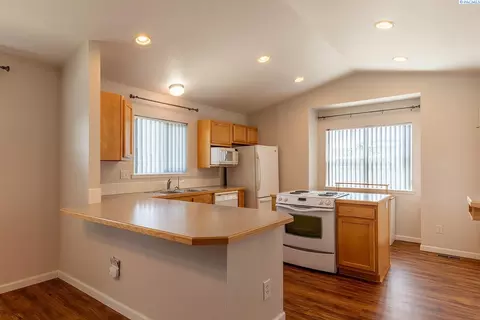 1506 SW Capri Ct, Pullman, WA 99163 photo 5