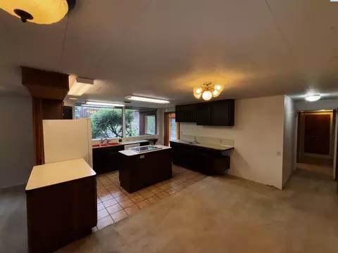 1630 NE Gaines Rd, Pullman, WA 99163 photo 2