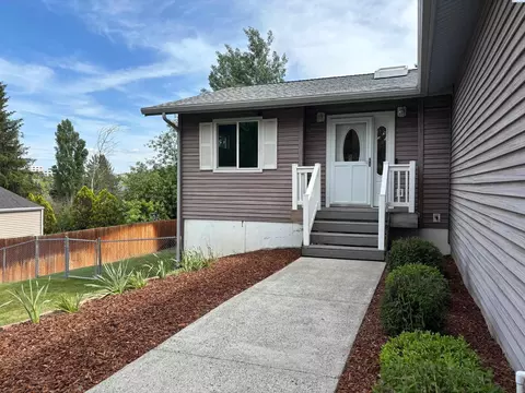 125 NW Dillon, Pullman, WA 99163 photo 2