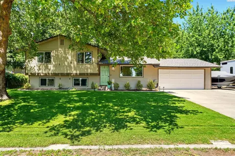 5511 W Wernett Rd, Pasco, WA 99301 photo 1