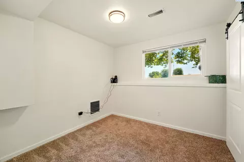 5511 W Wernett Rd, Pasco, WA 99301 photo 20