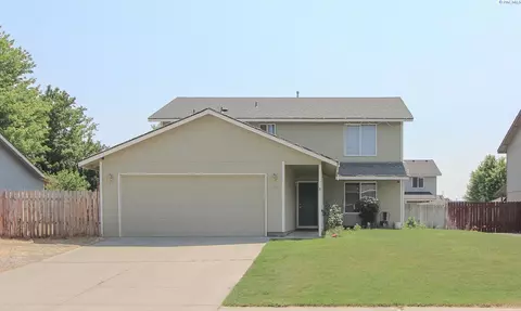 Exterior - 8408 Studebaker Dr, Pasco, WA 99301 photo 1 of 1