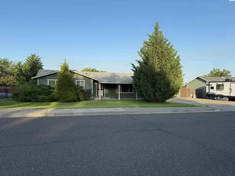 3811 Riverward Ct, Pasco, WA 99301 photo 1