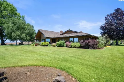 170732 Olsen Rd, Grandview, WA 98930