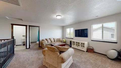 1025 SW Corral Ct, Pullman, WA 99163 photo 11