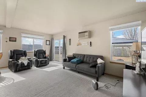 573-575 SE Shoemaker Pl, Pullman, WA 99163 photo 9
