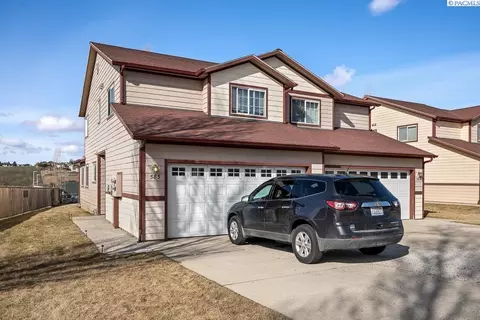 583-585 SE Shoemaker Pl, Pullman, WA 99163 photo 1