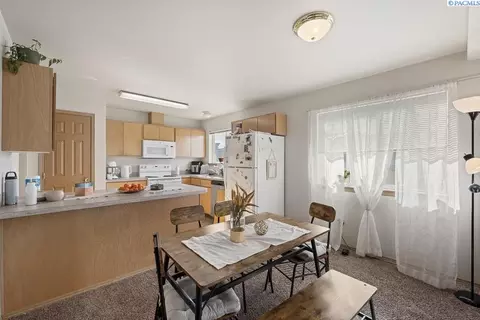 583-585 SE Shoemaker Pl, Pullman, WA 99163 photo 7