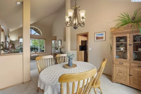 1700 NW Nicole Ct, Pullman, WA 99163 photo 5