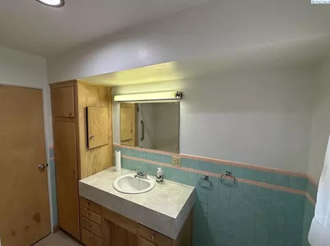 404 D St, Endicott, WA 99125 photo 15
