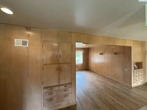 404 D St, Endicott, WA 99125 photo 7