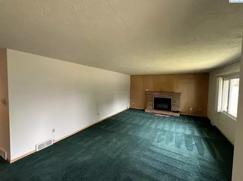 404 D St, Endicott, WA 99125 photo 10