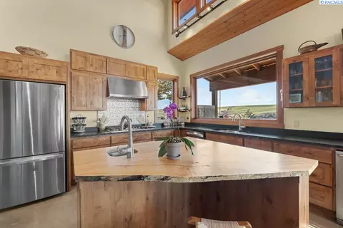 901 Brayton Rd, Pullman, WA 99163 photo 10