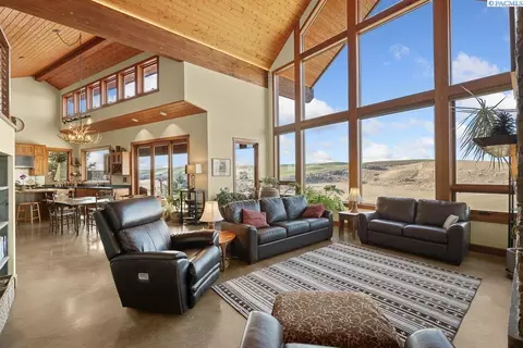 901 Brayton Rd, Pullman, WA 99163 photo 6