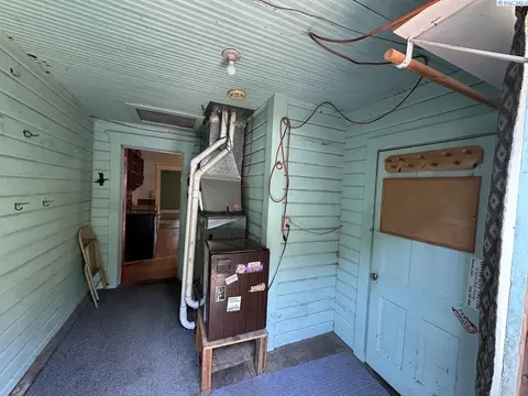 218 Margin St, Endicott, WA 99125 photo 25