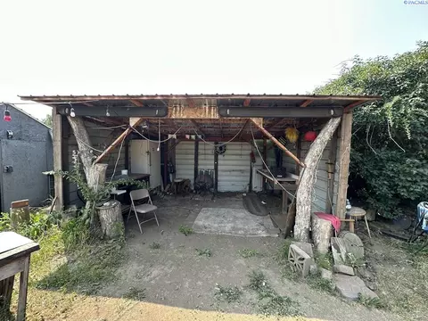 218 Margin St, Endicott, WA 99125 photo 45