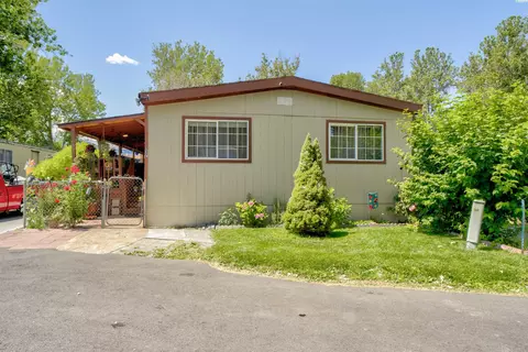 137 Diamond Dr, Pasco, WA 99301 photo 1