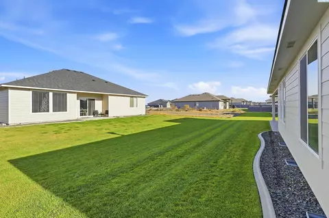 8709 Ashen Dr, Pasco, WA 99301 photo 32