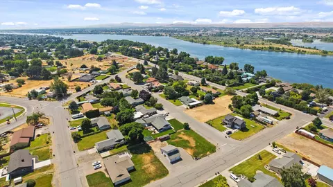10033 Locust Ln, Pasco, WA 99301 photo 15