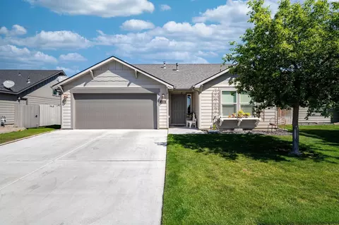 6903 Boulder Dr, Pasco, WA 99301 photo 1