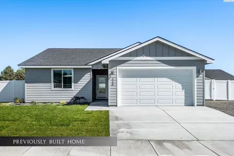 2707 S Alder St, Kennewick, WA 99337