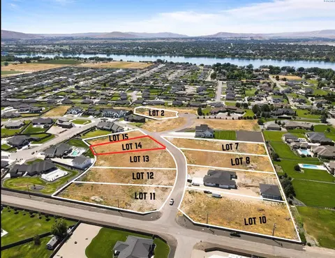 7013 Eaglecrest Dr #LT 14, Pasco, WA 99301