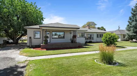 353 E Borah St, Connell, WA 99326 photo 3