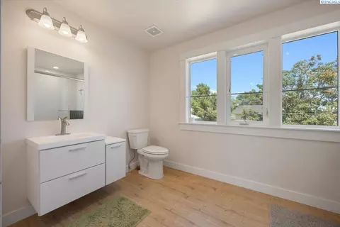 920 S 5th Ave, Pasco, WA 99301 photo 31